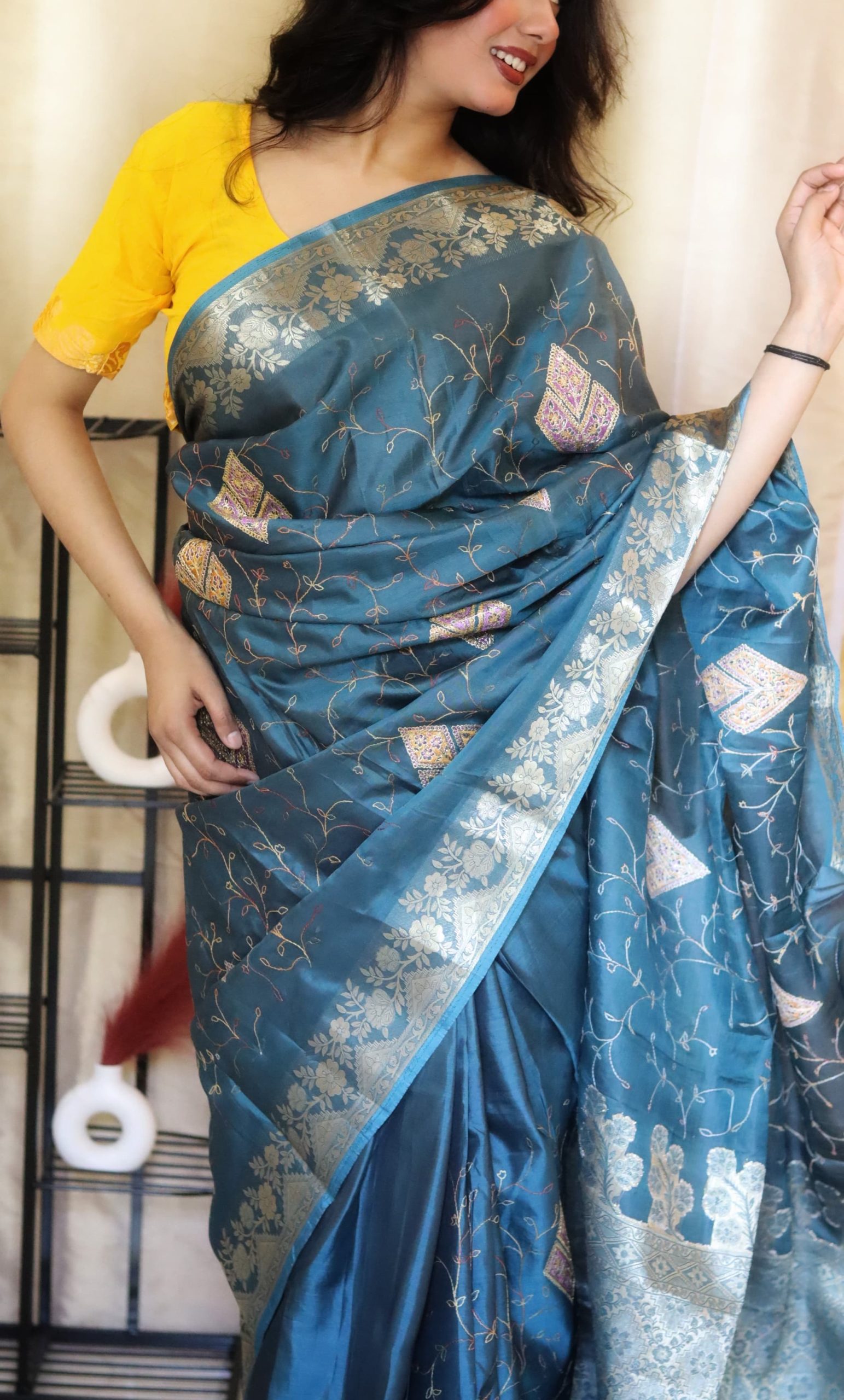 Teal Blue Silk Saree - Image 5